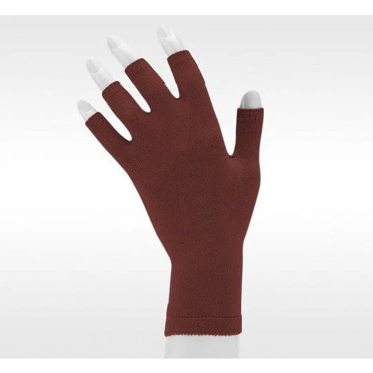 Juzo Soft Seamless Glove 15-20 mmHg – Image 4